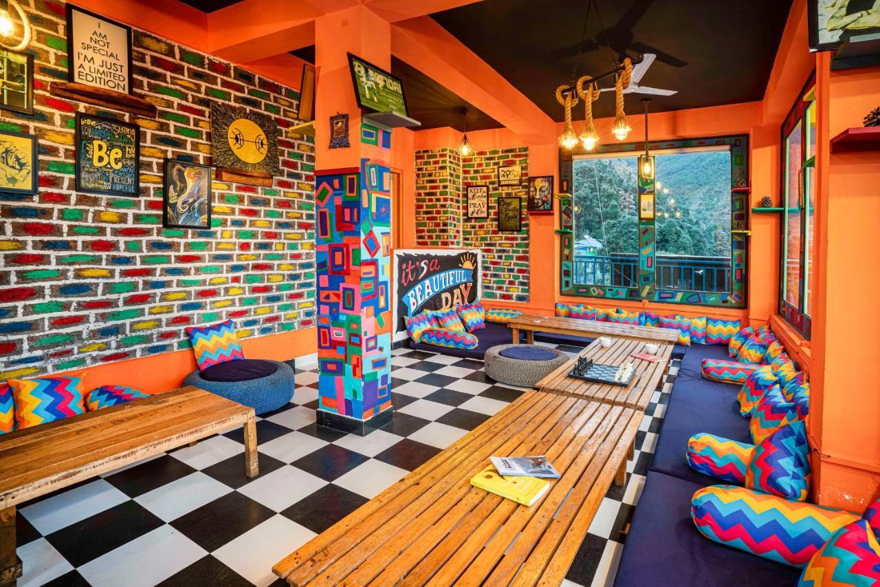 Flyaway Hostel Mcleod Ganj Exterior foto
